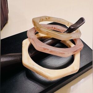 Hexagonal Bangle Set of 3 in Neutral Tones- Marbled